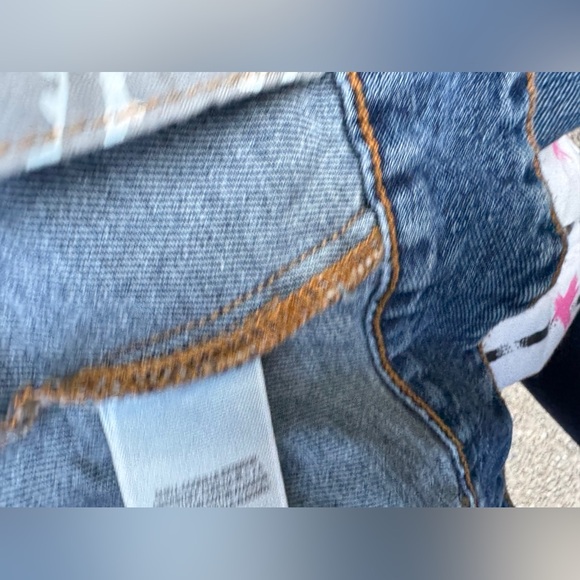 Free People Medium Blue Jean Jacket. Great Condition. Size XS. Denim Jacket - Picture 9 of 15